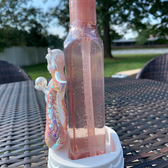 Bath & Body Works Bath Iridescent Mermaid Soap Holder Soap Poshmark